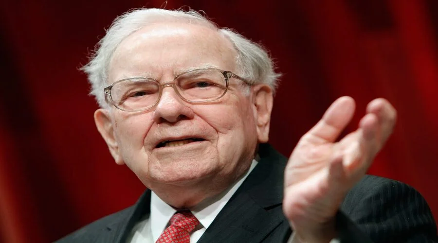 Warren Buffett , World Wealthiest People 2023